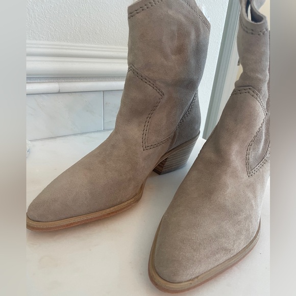 Pedro Garcia Tan suede bootie 38.5 8.5 leather - Picture 1 of 4